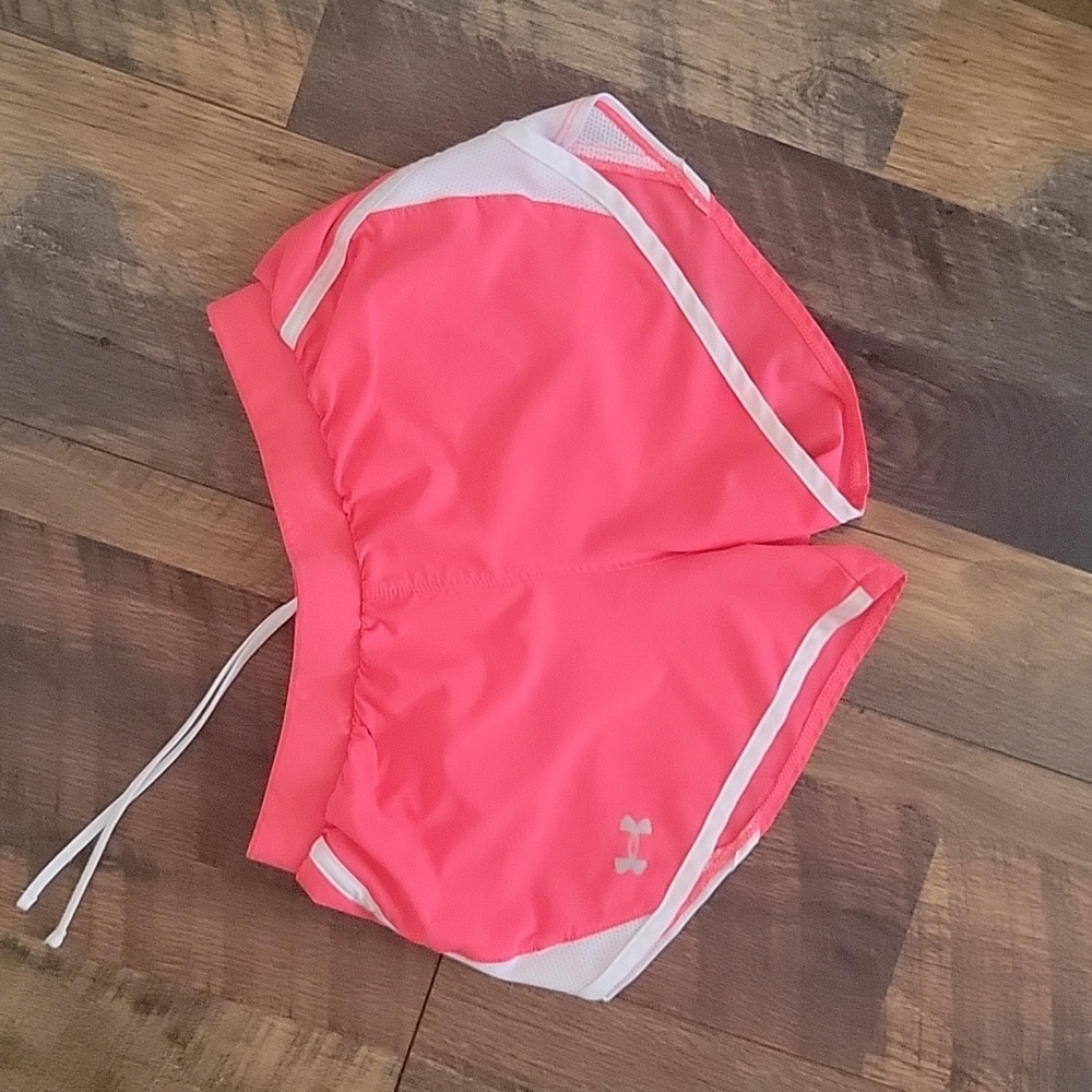 4/$20 Under Armour Women's Pink Shorts